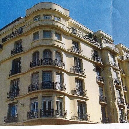 Studio Carre D'Or, A 50 M De La Plage Et Du Negresco Nice Bilik gambar